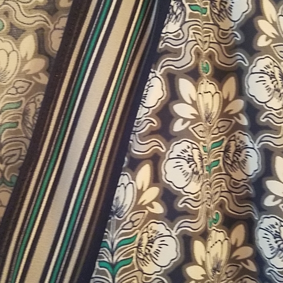 MAX STUDIO TOP. - Picture 7 of 8